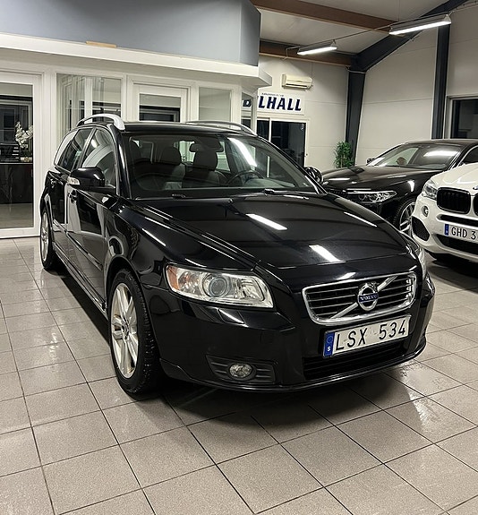 Volvo V50