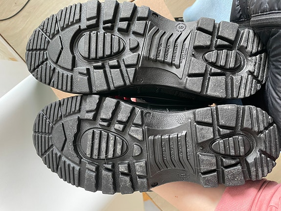 Product image 13 of 16