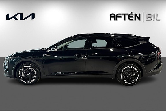 Kia K4 5 of 24