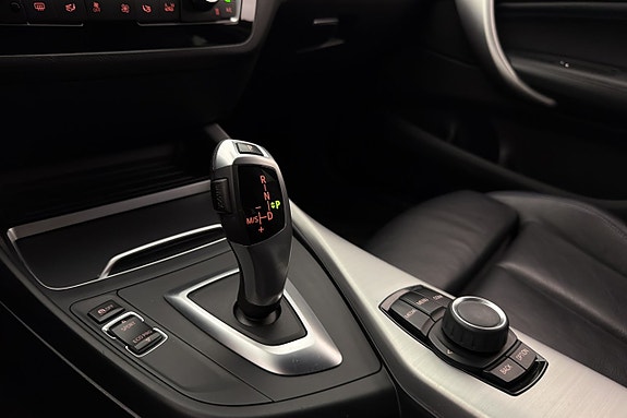 BMW 118i 19 of 23