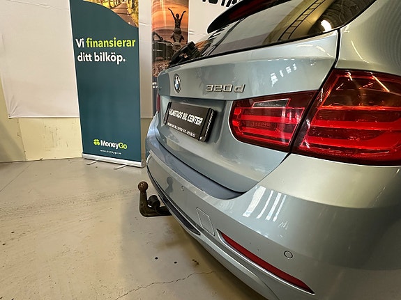BMW 320 7 of 13