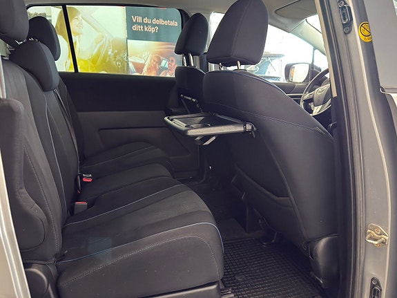 Mazda 5 13 of 18