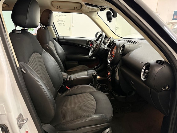 MINI Countryman Cooper D 13 of 24