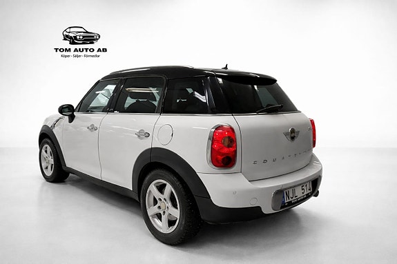 MINI Countryman Cooper D 3 of 5