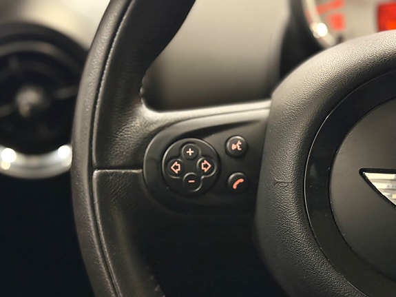 MINI Countryman Cooper D 18 of 24