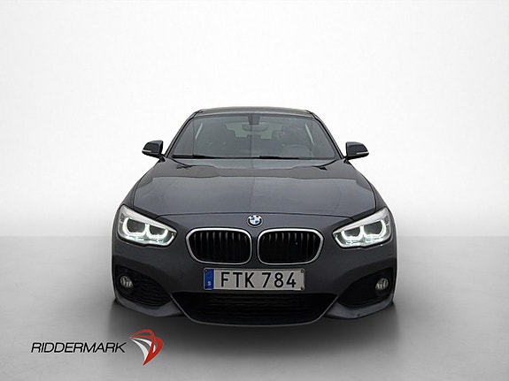 BMW 120 2 of 5