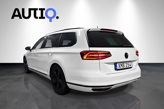 Volkswagen Passat 8 of 21