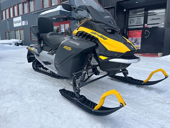 Lynx Hyr skoter hos Bohlin`s 3 of 5
