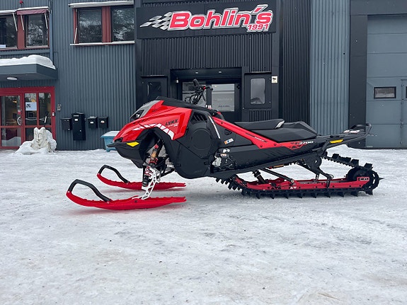 Lynx Hyr skoter hos Bohlin`s