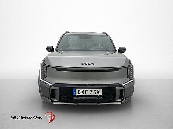 Kia EV9 3 of 5