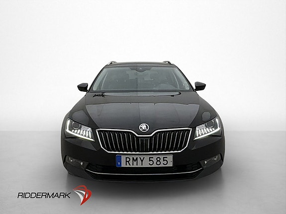 Skoda Superb 3 of 5