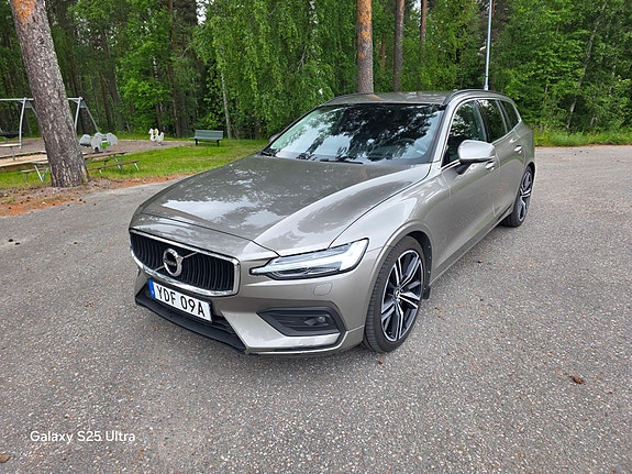 Volvo V60 5 of 11