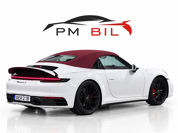 Porsche 911 12 of 30
