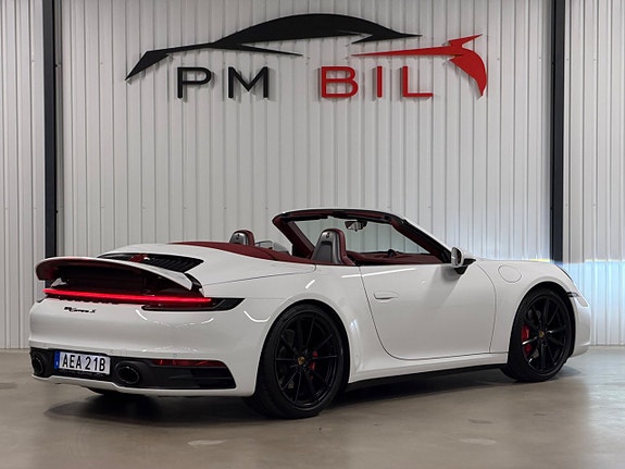 Porsche 911 3 of 5