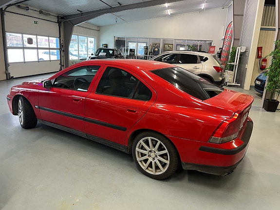 Volvo S60 3 of 5