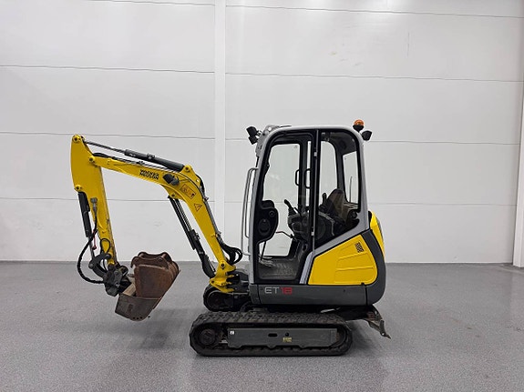 Wacker neuson ET18 med 3 skopor