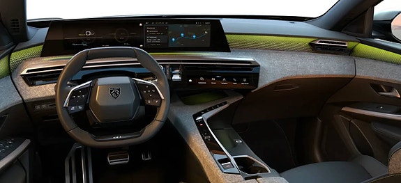 Peugeot e-5008 4 of 4
