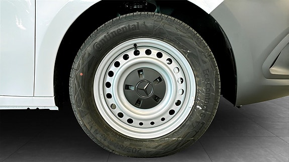 Mercedes-Benz eCitan 9 of 12