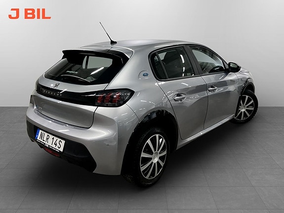 Peugeot e-208 3 of 5