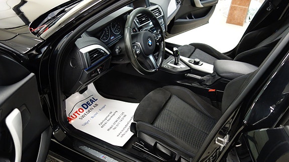 BMW 118d 9 of 13