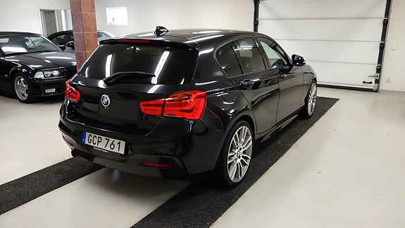 BMW 118d 6 of 13