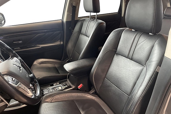 Mitsubishi Outlander 10 of 21