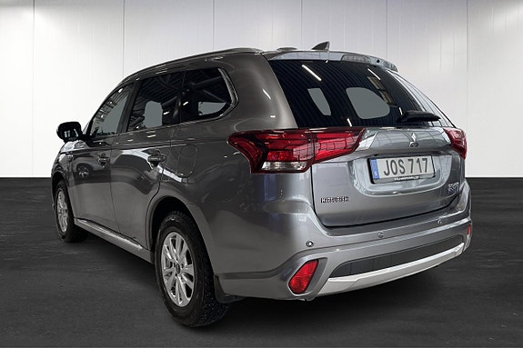 Mitsubishi Outlander 3 of 21