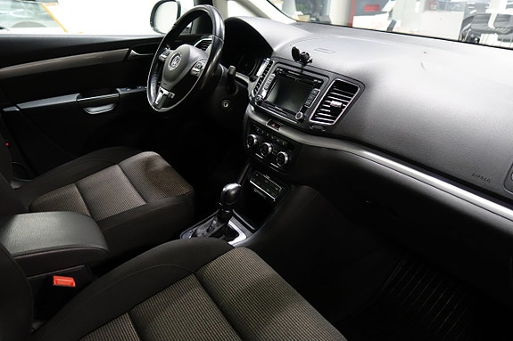 Volkswagen Sharan 6 of 6