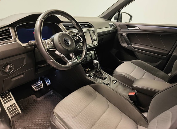 Volkswagen Tiguan 3 of 8