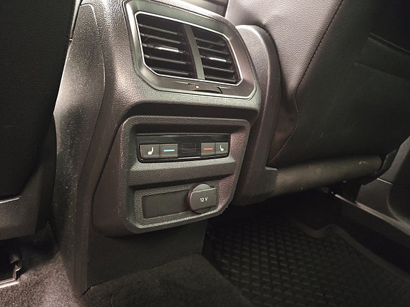 Volkswagen Tiguan 6 of 8