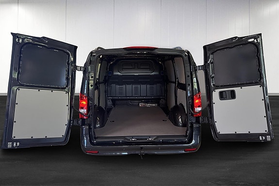 Mercedes-Benz Vito 119 6 of 17