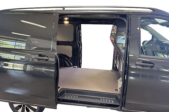 Mercedes-Benz Vito 119 7 of 17