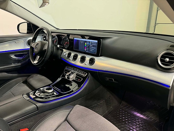 Mercedes-Benz E220 d 5 of 5