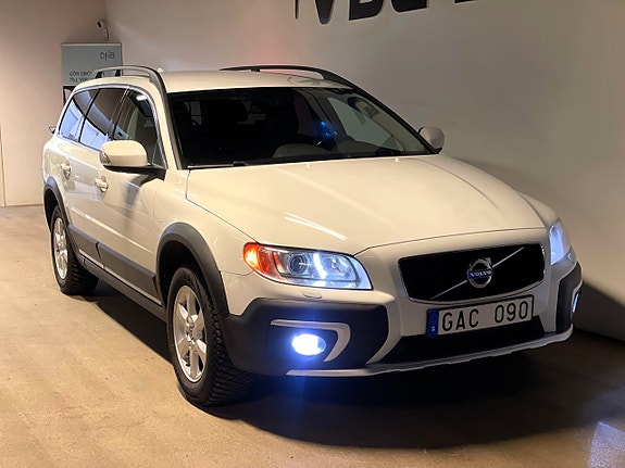 Volvo XC70 7 of 13