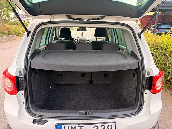 Volkswagen Tiguan 6 of 10