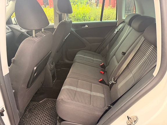 Volkswagen Tiguan 8 of 10