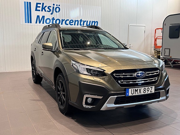 Subaru Outback 2 of 5