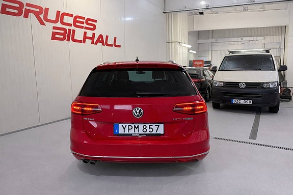 Volkswagen Passat 5 of 5