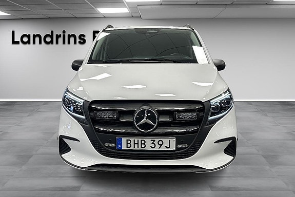 Mercedes-Benz Vito 116 2 of 5
