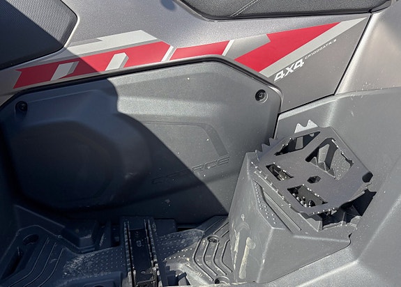 CFMOTO CFORCE 1000 MV MUD 14 of 20