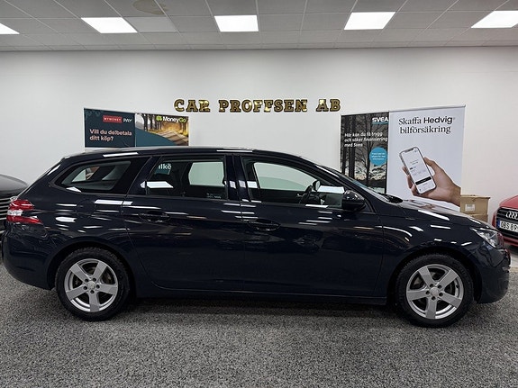 Peugeot 308 18 of 20