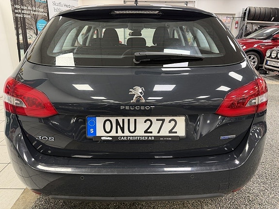 Peugeot 308 15 of 20