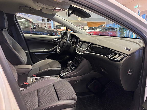 Opel Astra 10 of 15
