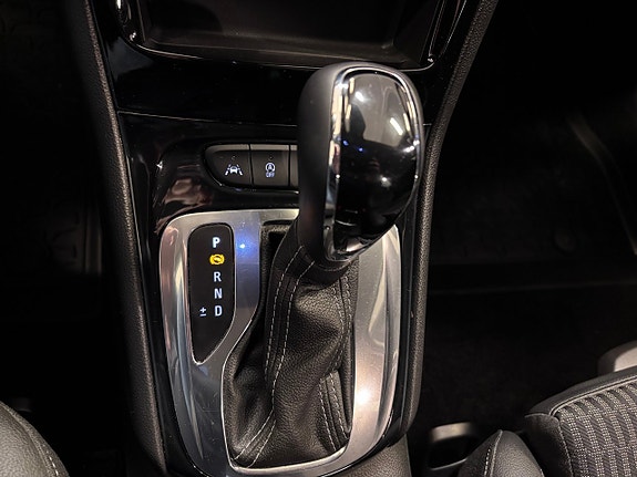 Opel Astra 14 of 15
