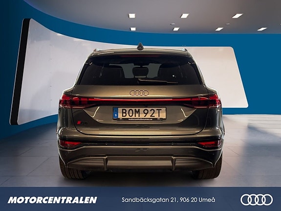 Audi Q6 e-tron 5 of 5