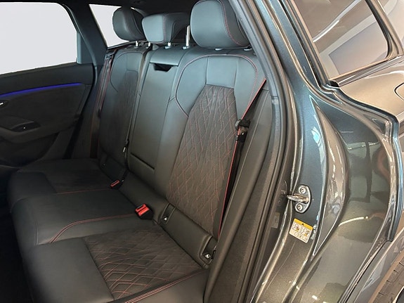 Audi Q6 e-tron 11 of 17