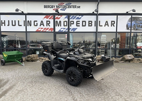 CFMOTO CFORCE 850 BLACK EDITION 2 of 11