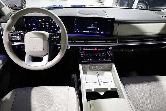Hyundai Santa Fe 9 of 23