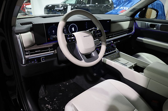 Hyundai Santa Fe 5 of 23