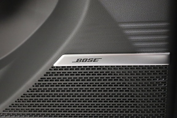 Hyundai Santa Fe 12 of 23